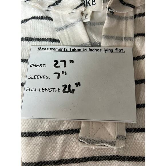 BKE Buckle Reversed Pieced Top Cream Black Large - Picture 8 of 11